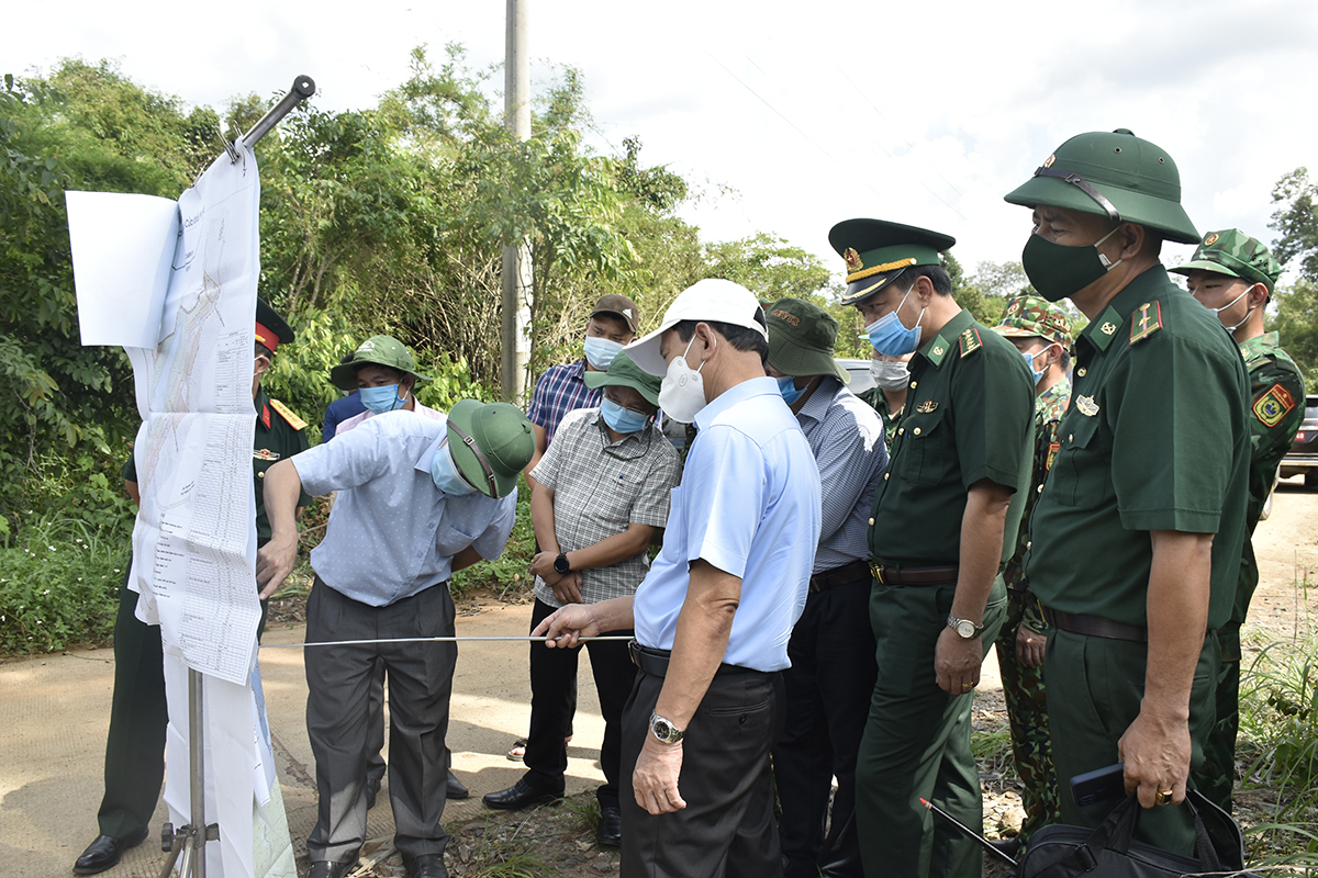 Bí thư Tỉnh ủy thăm, làm việc Đồn Biên phòng Sê San và Đồn Biên phòng Sa Thầy