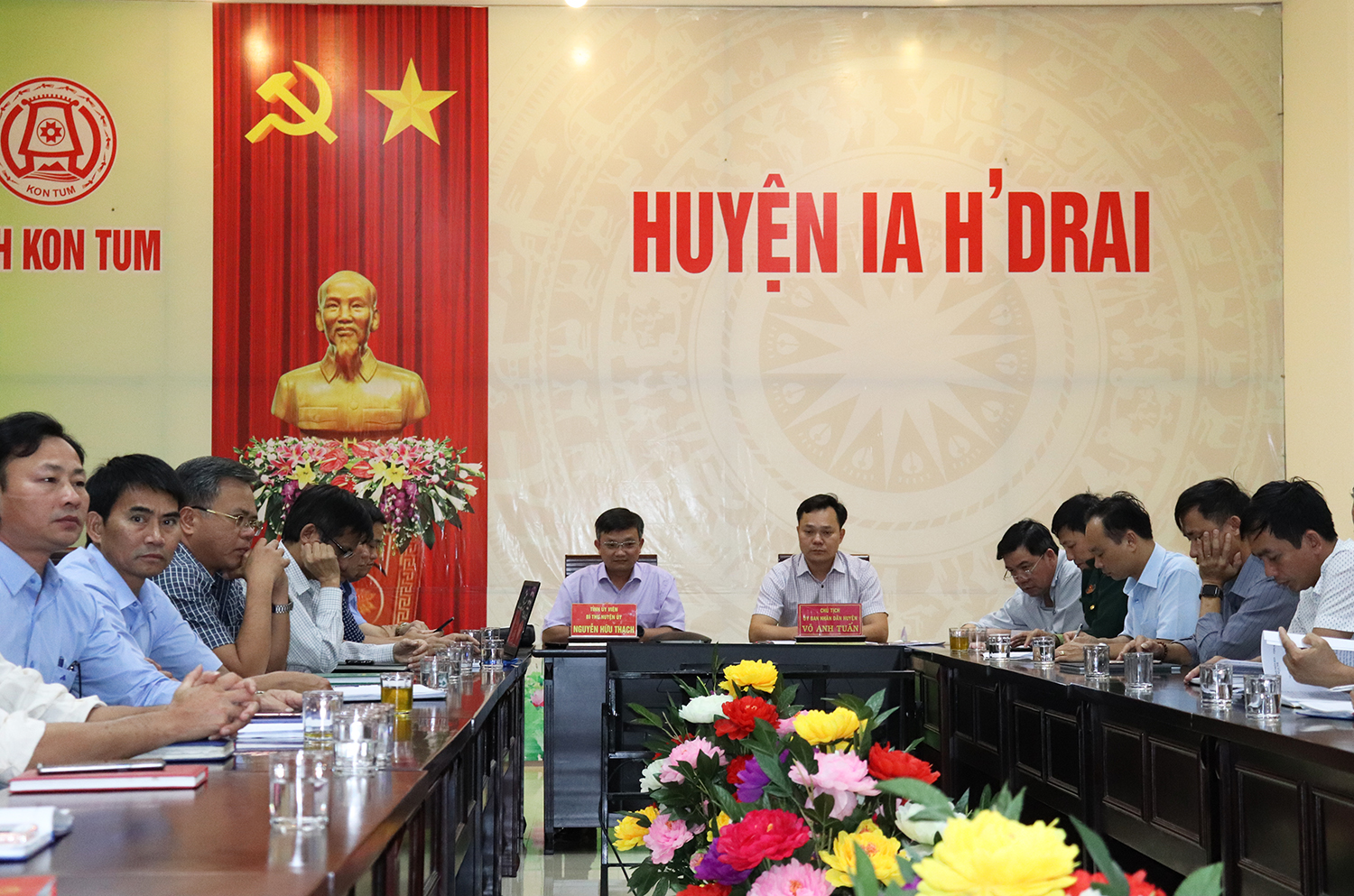 Huyện Ia H'Drai tham dự Hội nghị trực tuyến triển khai nhiệm vụ phát triển kinh tế - xã hội và dự toán ngân sách tỉnh Kon Tum năm 2021