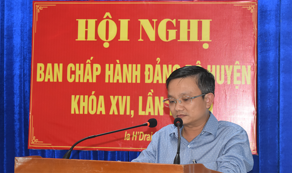 Ban chấp hành Đảng bộ huyện khóa XVI tổ chức Hội nghị lần thứ 19