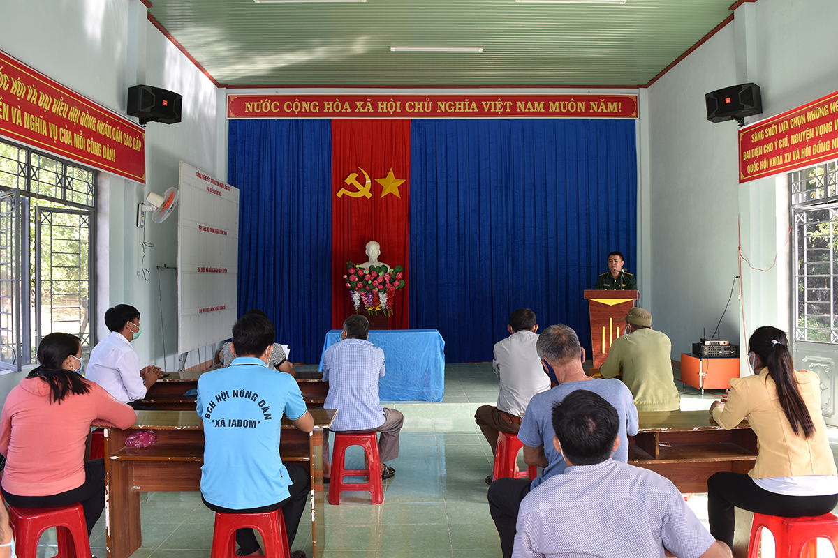 Ia H’Drai: Triển khai thực hiện Phong trào “Toàn dân tham gia phòng chống dịch bệnh Covid-19 và xuất, nhập cảnh trái phép”